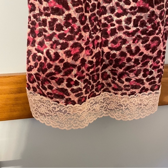 Victoria’s Secret Y2K Pink Cheetah Lace Sheer Slip Lingerie - Picture 6 of 8